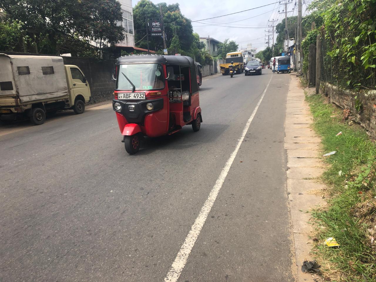 4-Storey Main Road Commercial Building + Hardware Business  Hendala