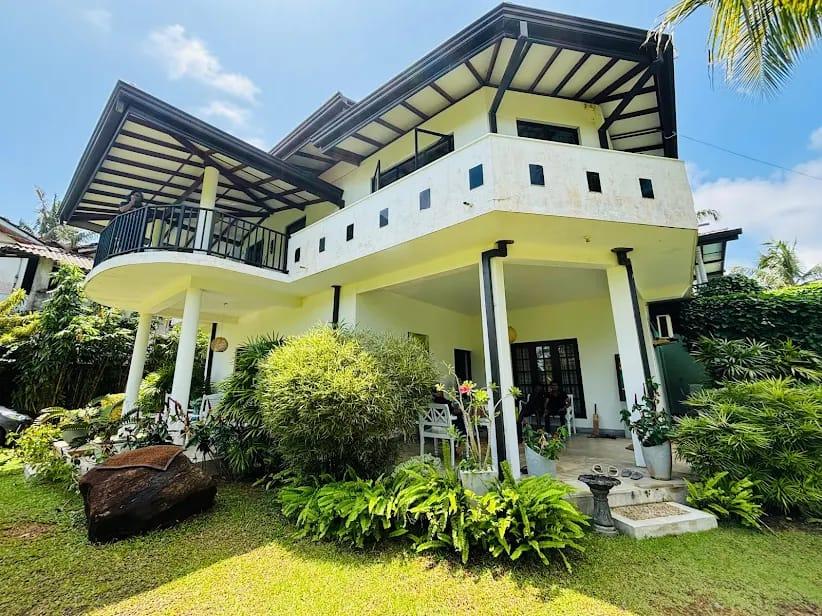 Beach View 2 Story Villa for Sale Ahungalla -  35 Perches - 5 Rooms -120Millon