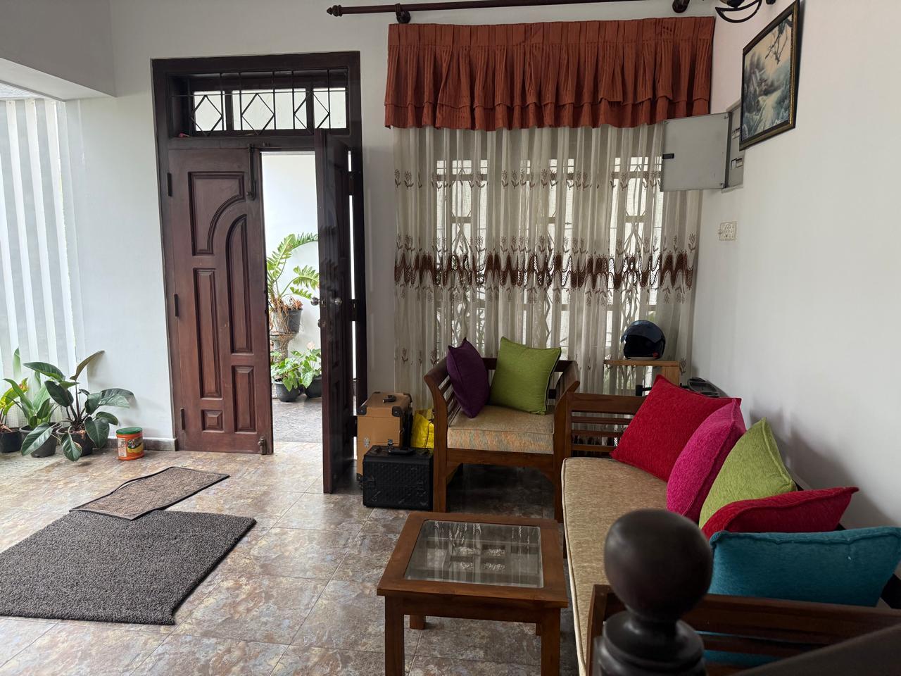 House For Sale - Makola