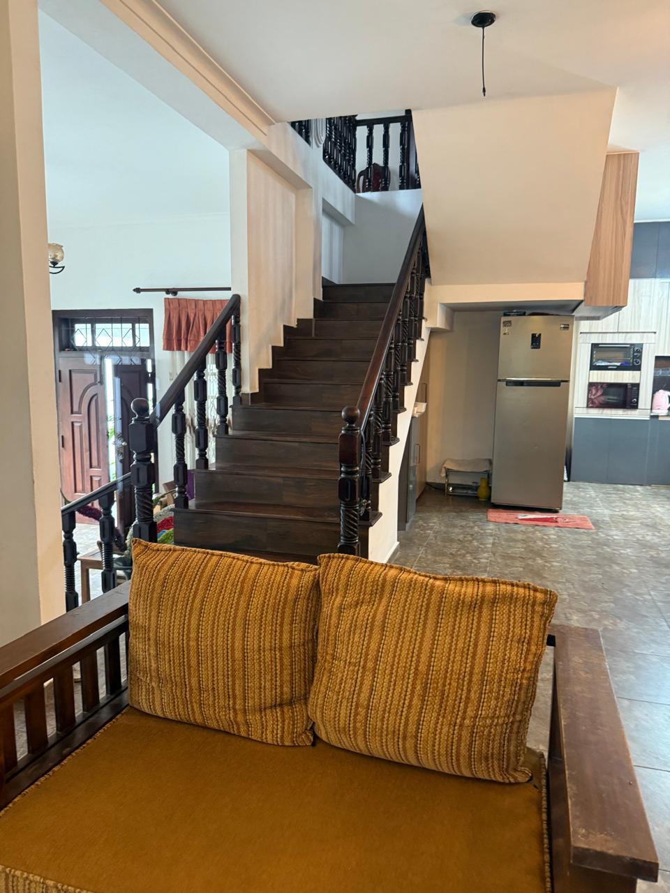 House For Sale - Makola