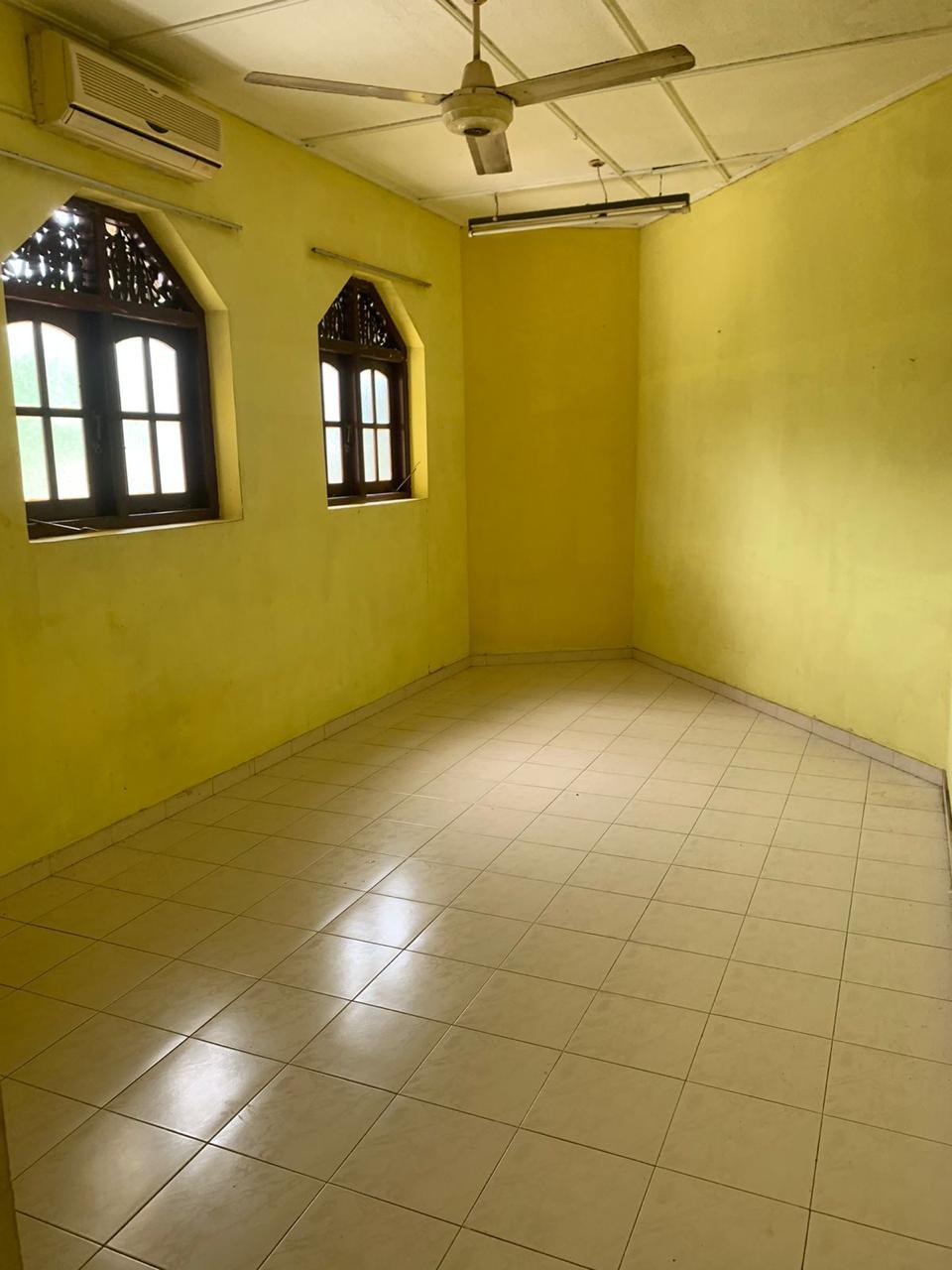 House For Sale - Hendala