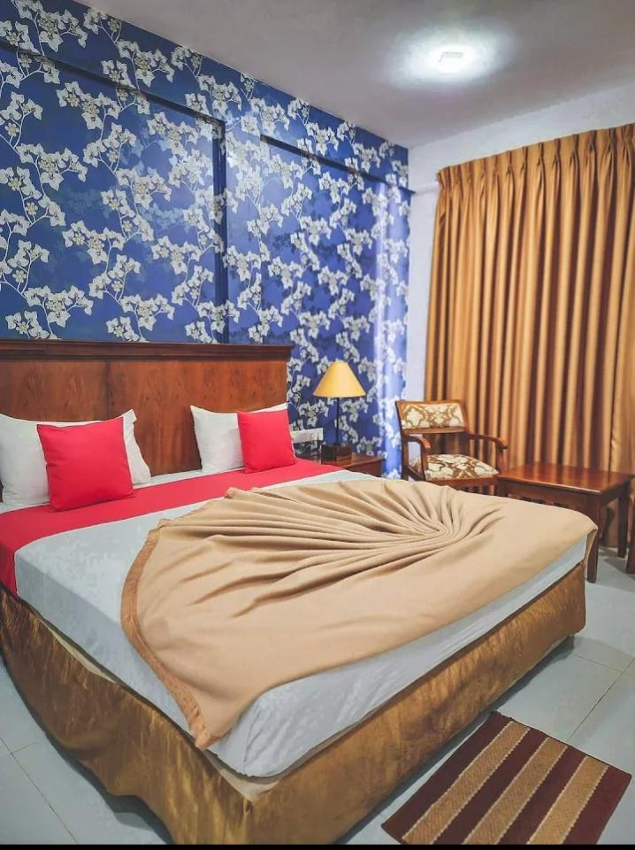 Beachfront Hotel for Sale – Kalutara | Rs. 1 Billion | 22 Rooms | 215 Perches