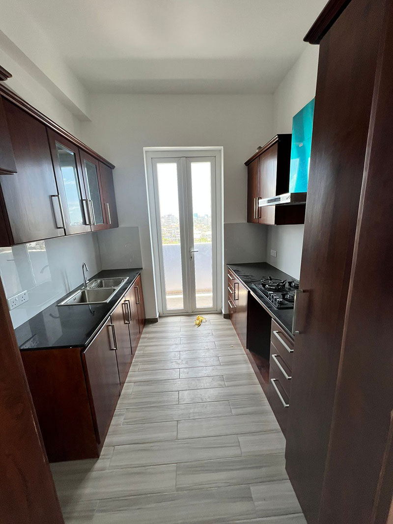 The Aron, No.18 Aponsu Avenue, Dehiwala