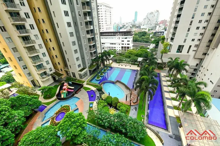 URGENT SALE: 3BR Fully Furnished On320 Apt with Triple Views