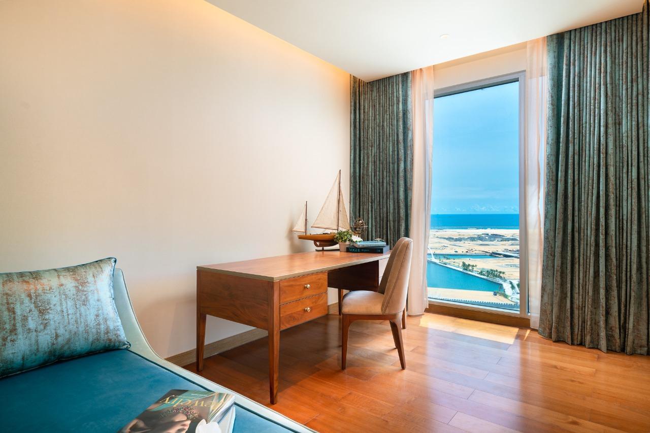 Shangri-La - 04 Bedroom Furnished Apartment For Sale