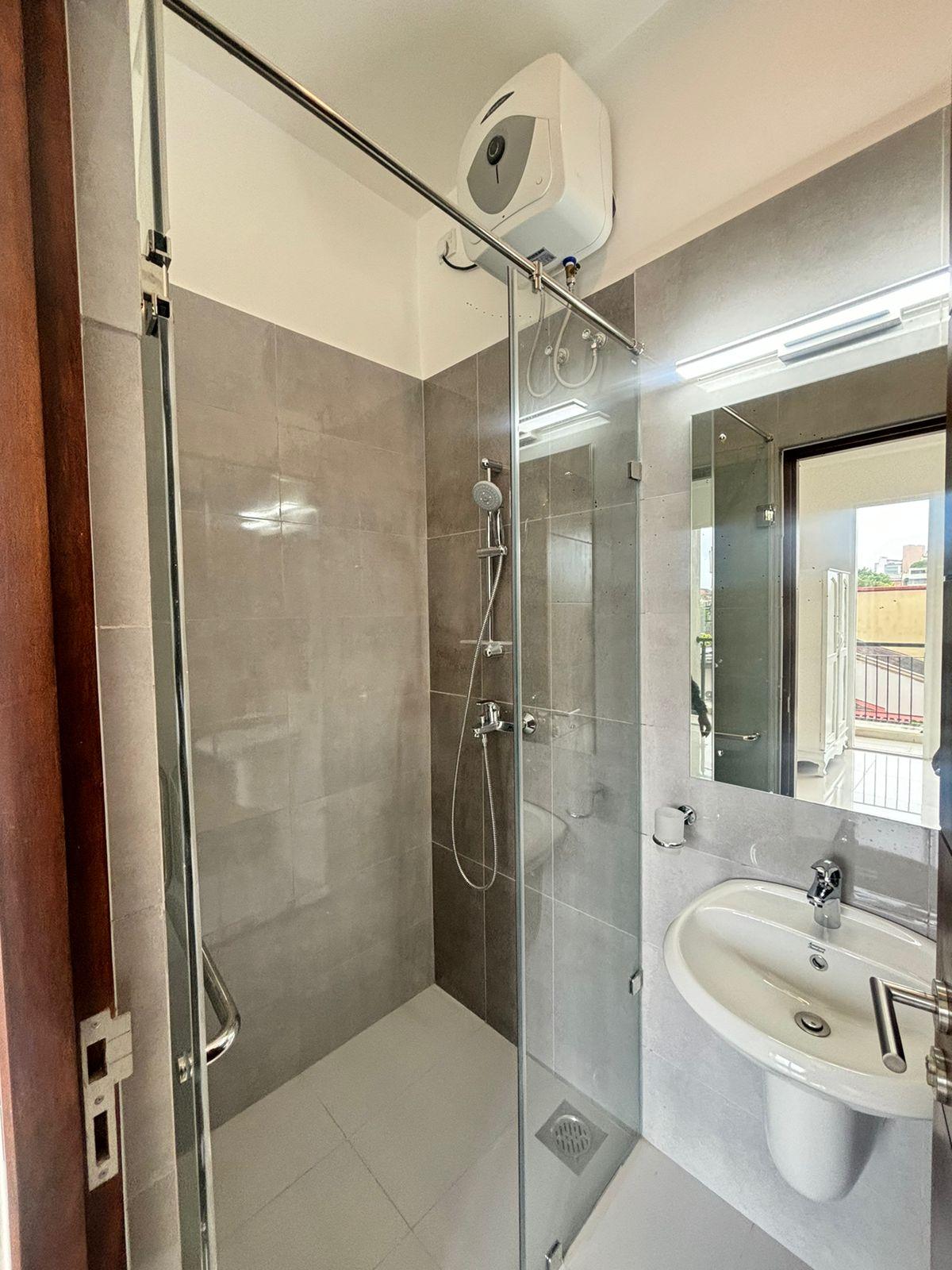 Prime residencies Apartment for sale - Colombo 05 📍*