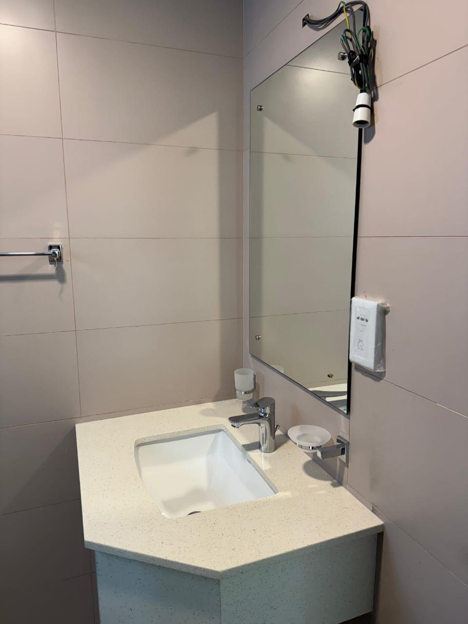 Luxury 3BR Apartment for Sale in Colombo 5 – Brand New, Prime Location