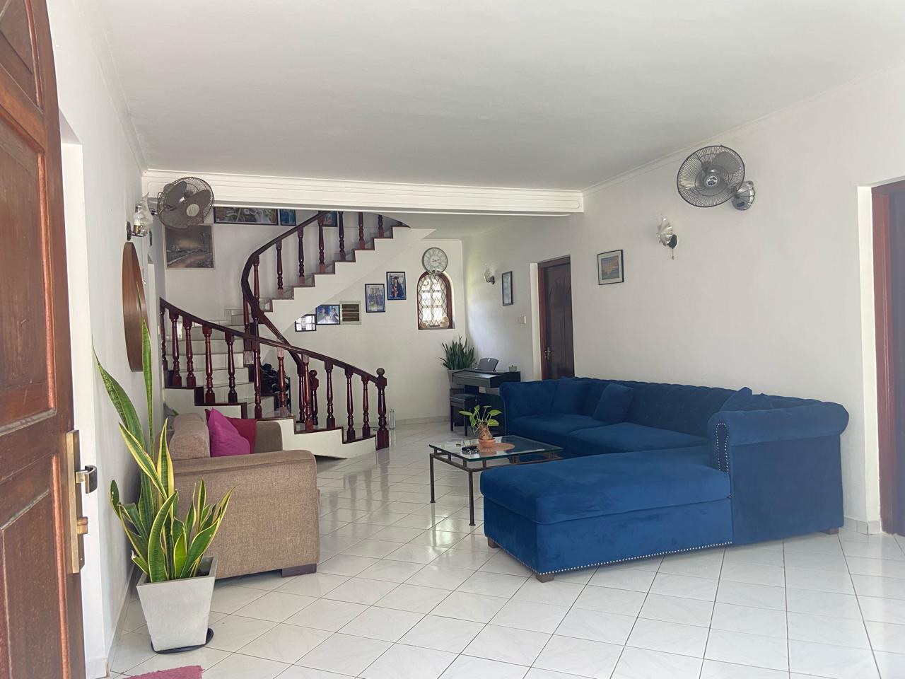Luxury Villa  for Sale in Aluthgama - 34 Perches - 7 Rooms - 85Mn