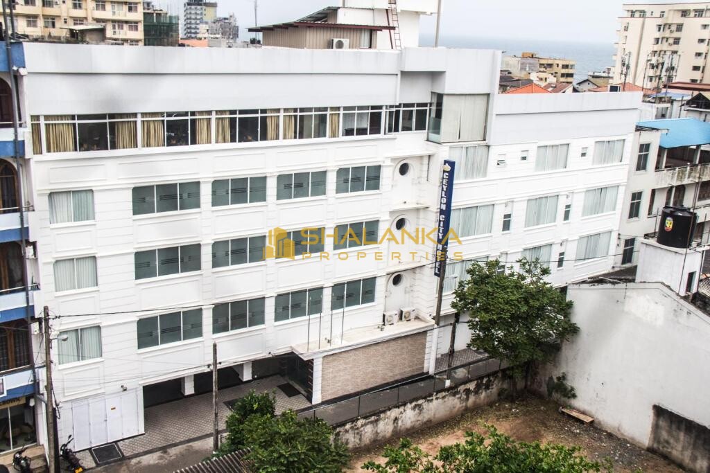 Ceylon City Hotel, 11, Upatissa Road, Colombo 4