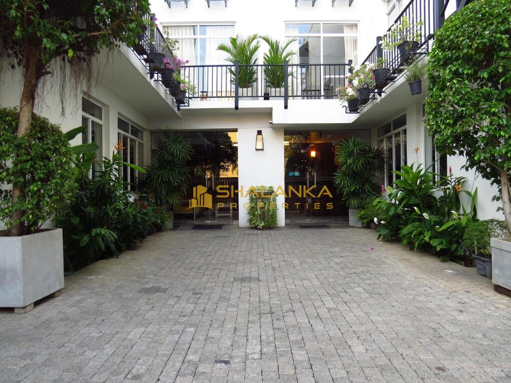 Chapelton House (Pvt) Ltd, 5B, 1st Chapel Lane, Colombo 6