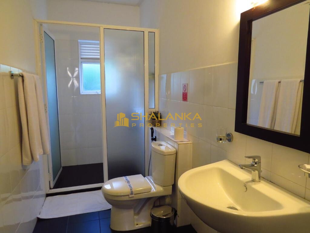 Chapelton House (Pvt) Ltd, 5B, 1st Chapel Lane, Colombo 6 Real Estate