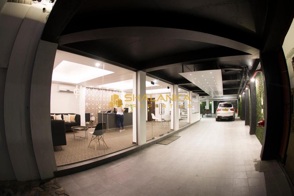 City Hotel Colombo 02, No. 26/1, Lillie Street, Colombo 2