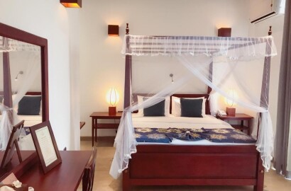 Coza Ceylon,  24 Sripala Road , Mount Lavinia