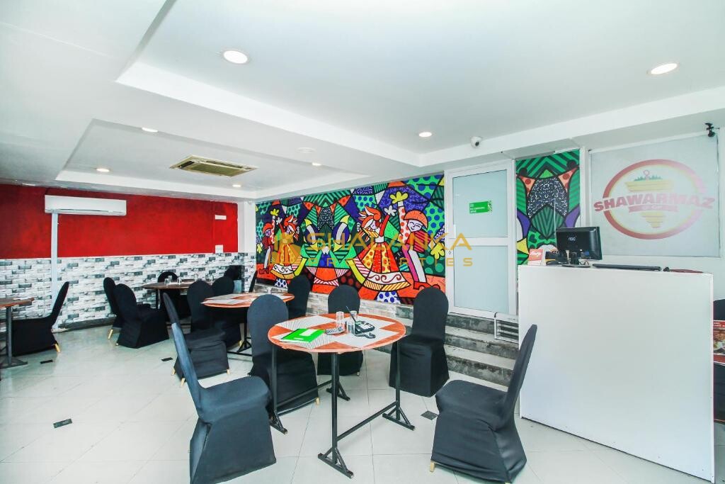 Green Palace, 30, W. A. Silva Mawatha, Wellawatte, Colombo 6