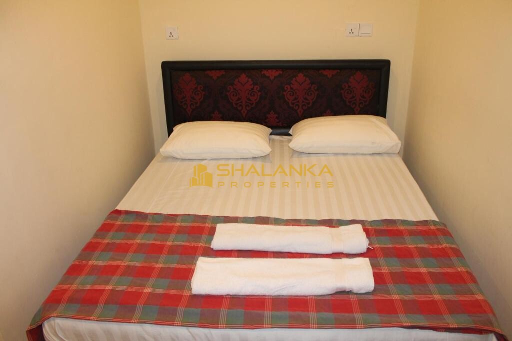 Green Palace, 30, W. A. Silva Mawatha, Wellawatte, Colombo 6