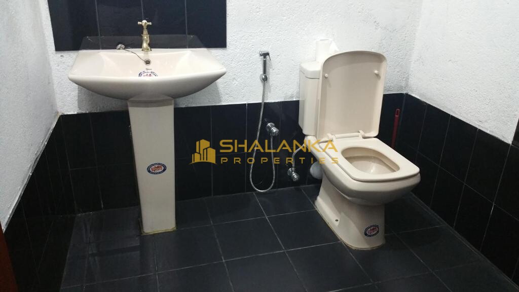 Hitchhike Backpackers, 50/3A Templers Road, 10370 Mount Lavinia