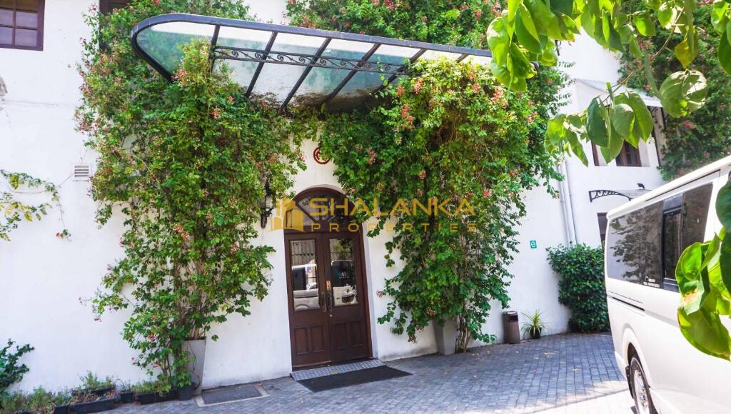 Hotel Nippon Colombo, 123 Kumaran Rathnam Road Slave Island, Union Place, Colombo 2