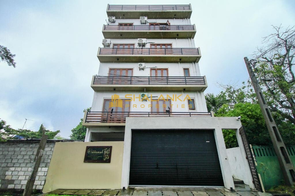 Iddamal Apartments, 10A Iddamal Mawatha, 10370 Mount Lavinia