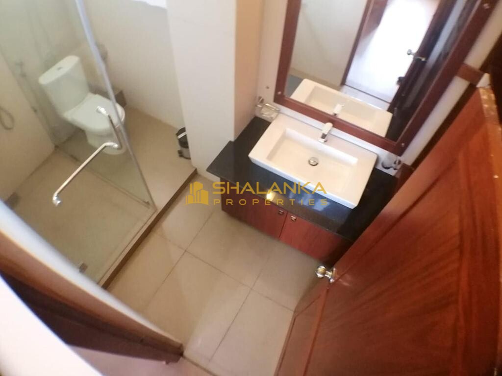 Iddamal Apartments, 10A Iddamal Mawatha, 10370 Mount Lavinia