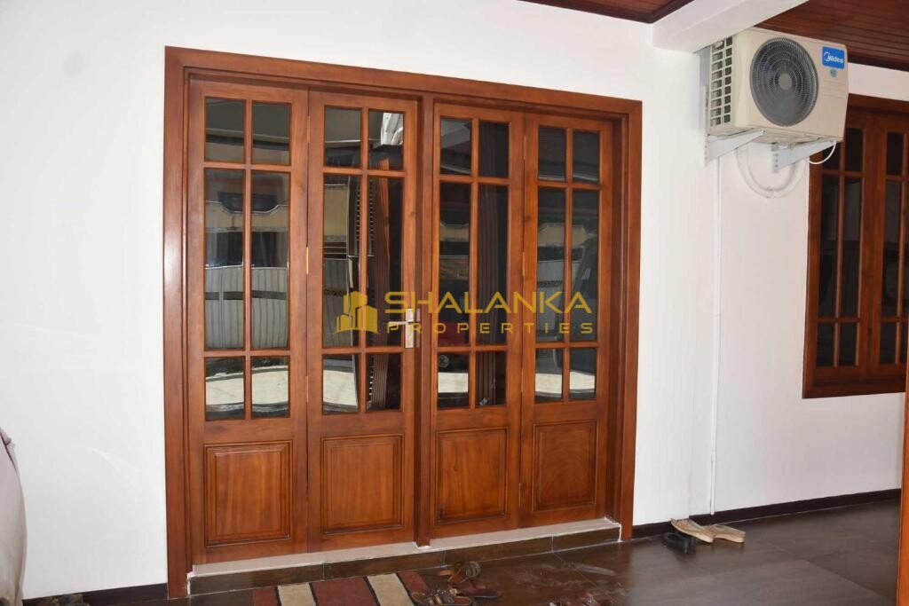 J Guest Colombo, 39/1, Fussel's Lane, Colombo 6