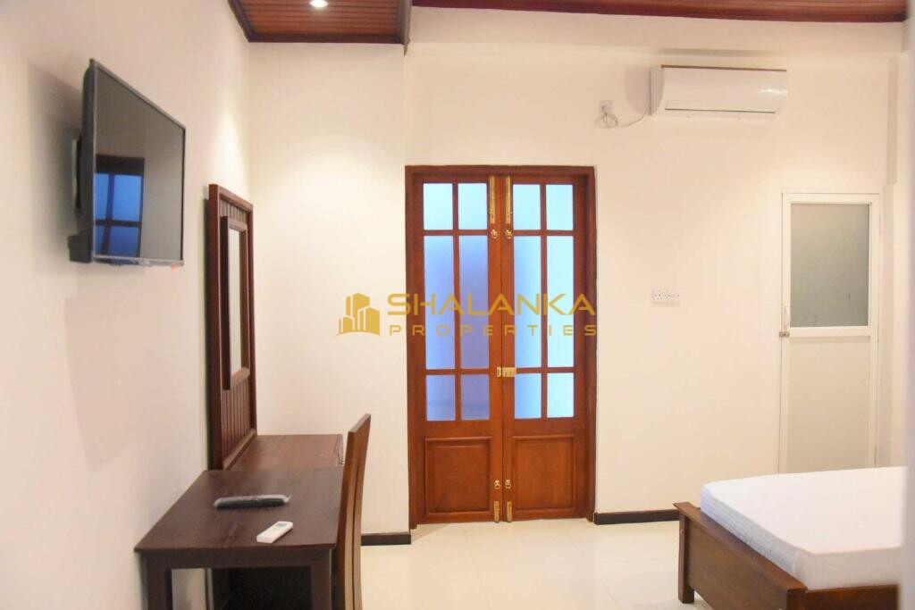 J Guest Colombo, 39/1, Fussel's Lane, Colombo 6