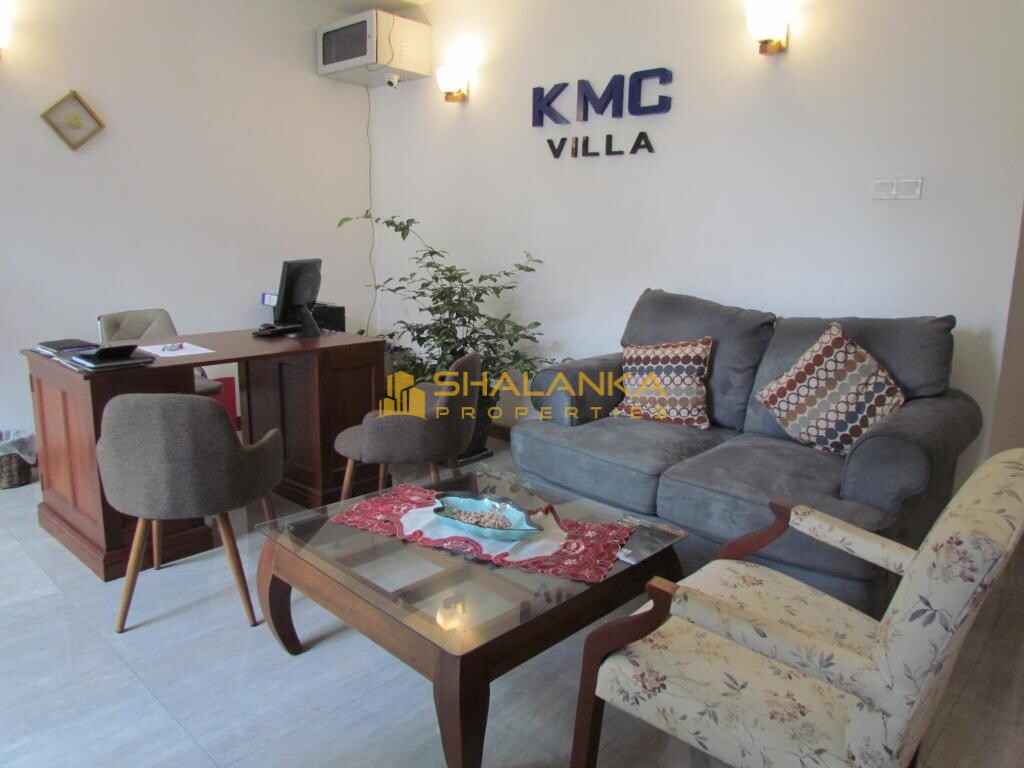 KMC Villa,  30 Sangamitta Avenue, 10350 Mount Lavinia