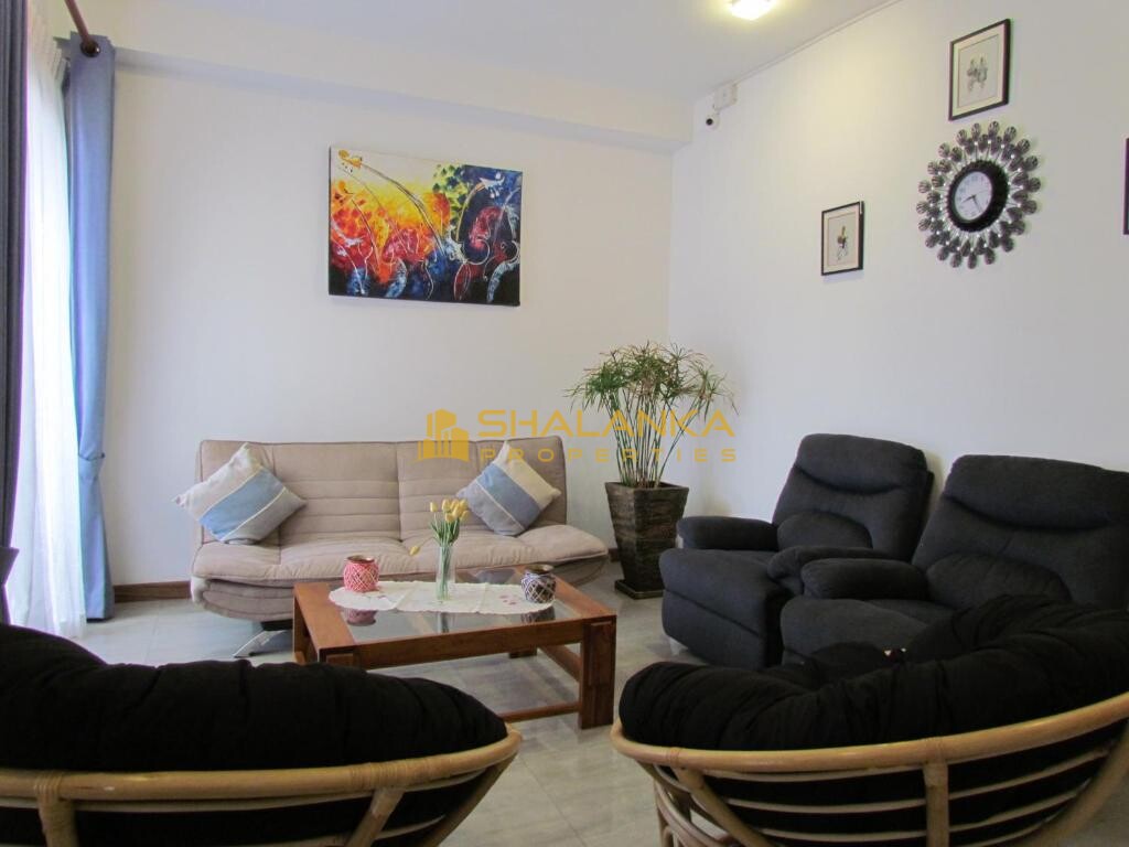 KMC Villa,  30 Sangamitta Avenue, 10350 Mount Lavinia