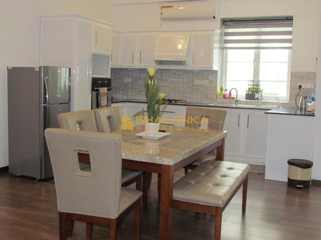 KMC Villa,  30 Sangamitta Avenue, 10350 Mount Lavinia