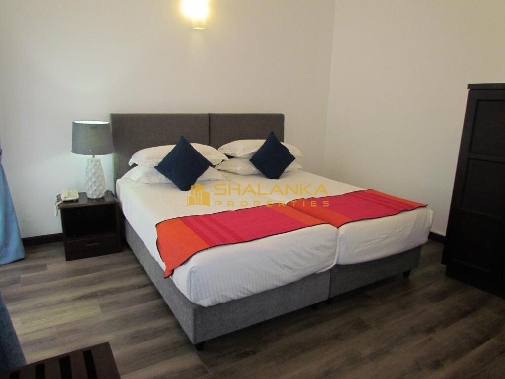 KMC Villa,  30 Sangamitta Avenue, 10350 Mount Lavinia