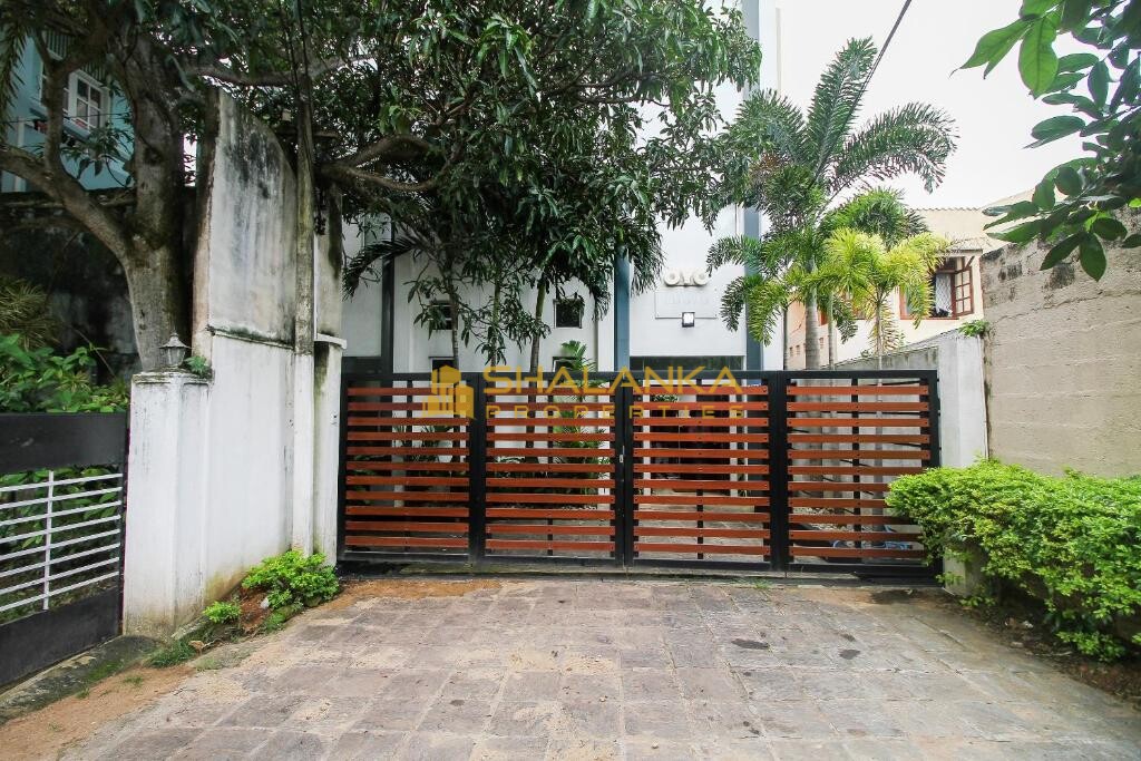 Lavinia Villa, Galle Road Dehiwala-Mount Lavinia