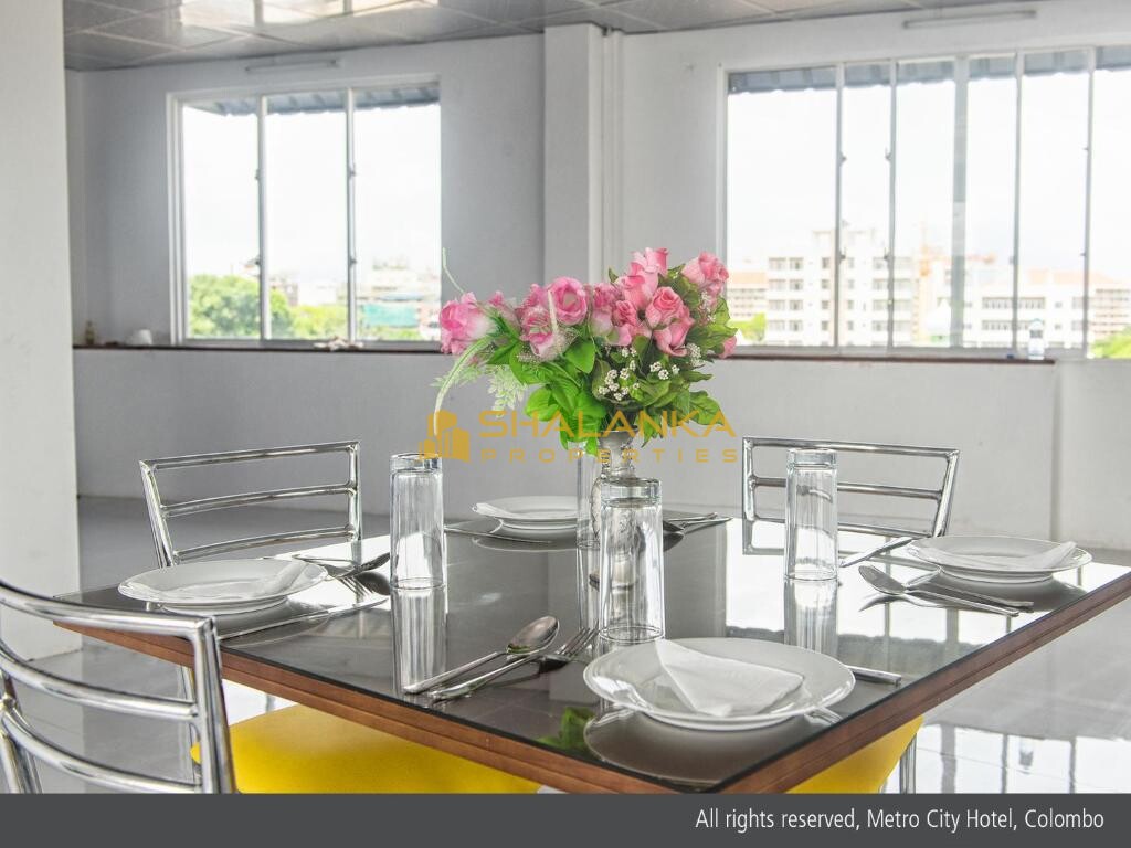 Metro City Hotel, 122, Justice Akbar Mawatha, Colombo 2