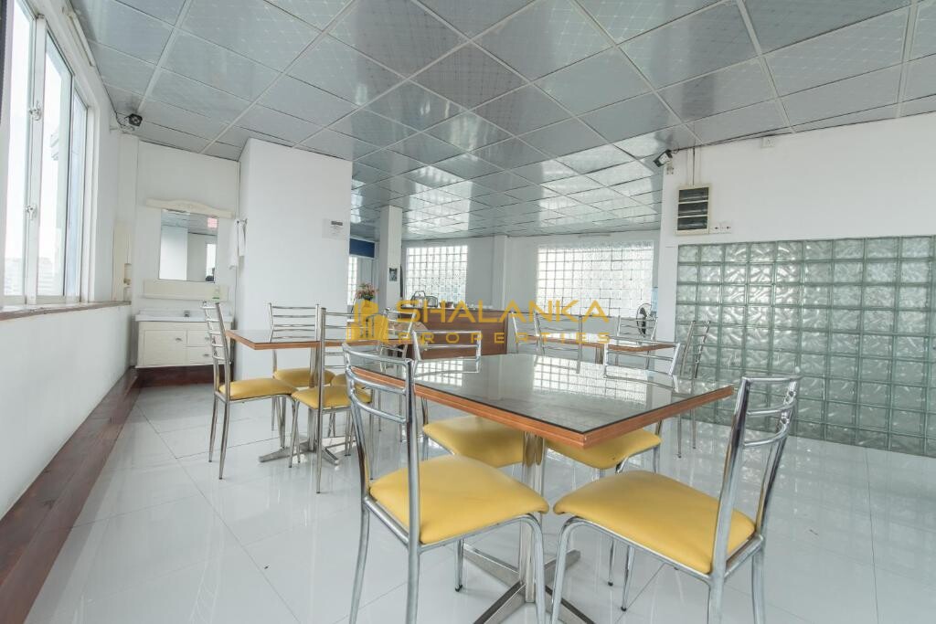 Metro City Hotel, 122, Justice Akbar Mawatha, Colombo 2