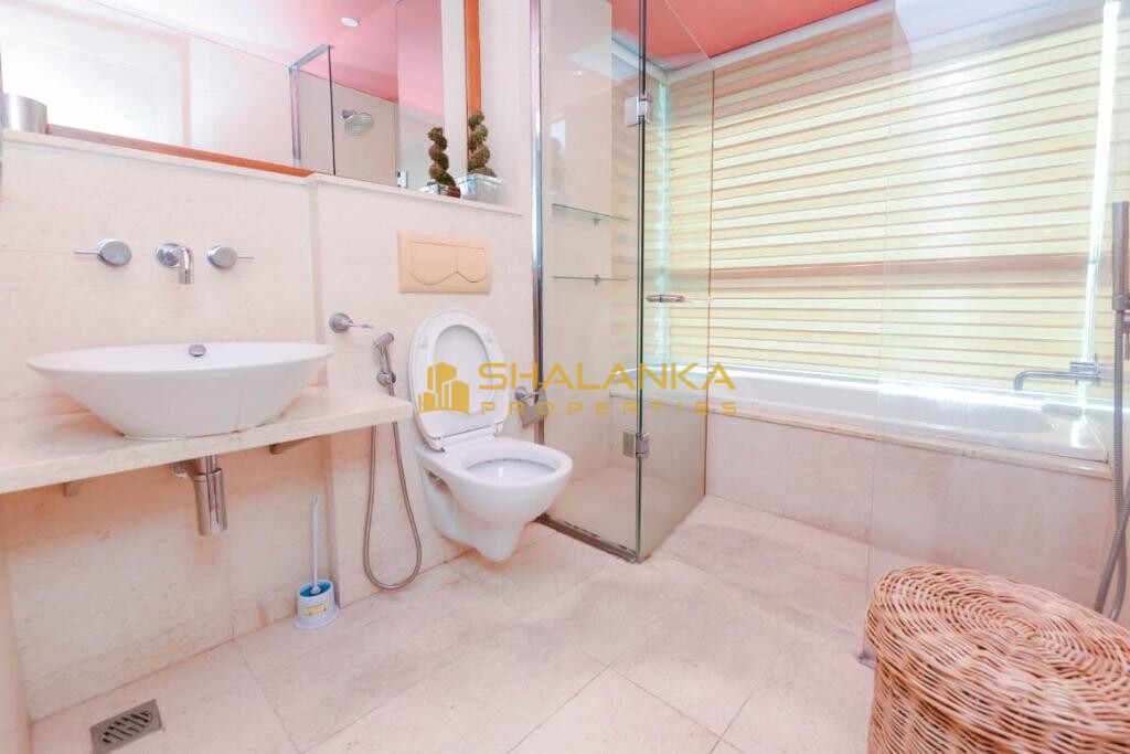 Monarch Residence, 89 Galle Road 22/B2, Monarch Residence, 22nd floor, Kollupitiya, Colombo 3
