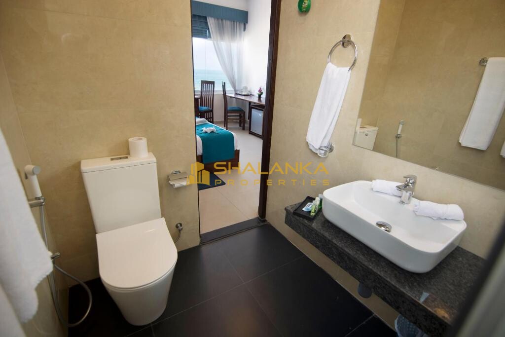 Mount Breeze Hotel, 22/5A, Off De Seram Road, Mount Lavinia