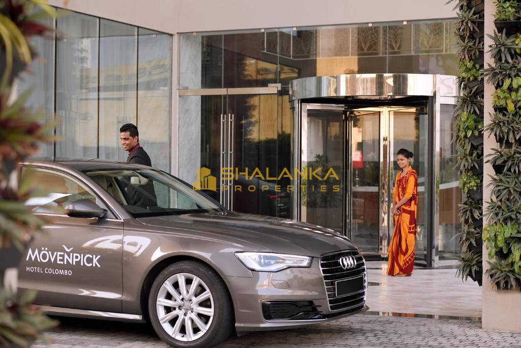 Mövenpick Hotel Colombo, No. 24, Dharmapala Mawatha, Kollupitiya, Colombo 3