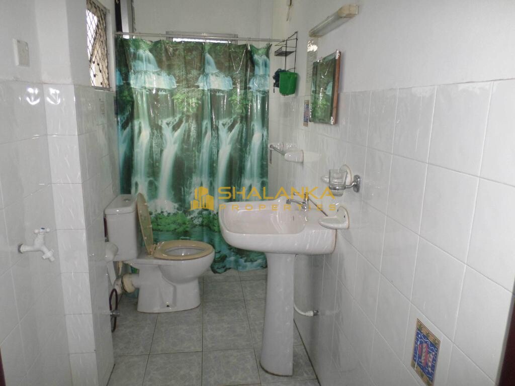 N S Apartment, 19, Circular road, 10370 Mount Lavinia