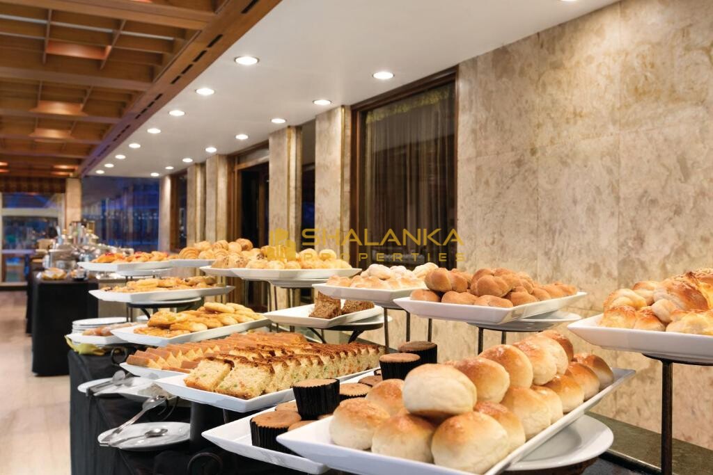 Ramada Colombo, 30 Sir Mohamed Macan Makar Mawatha, P.O.Box 1202, Kollupitiya, Colombo 3