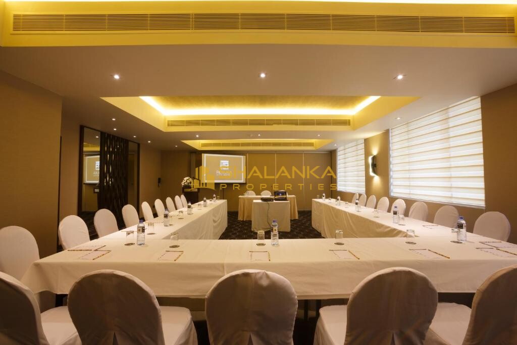 Renuka City Hotel, 328, Galle Road, Kollupitiya, Colombo 3