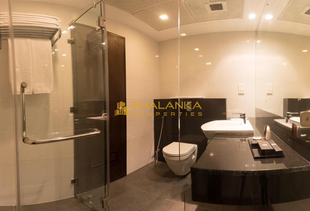 Renuka City Hotel, 328, Galle Road, Kollupitiya, Colombo 3