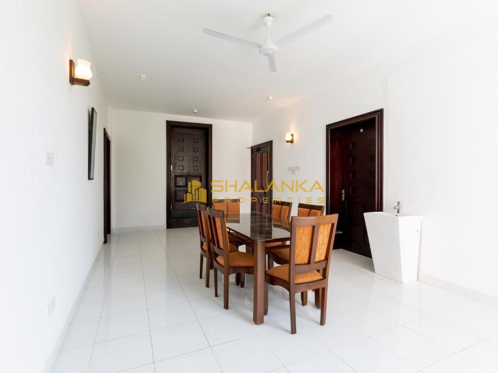 Royal Mount Hotel, No. 41, Vihara Road, 10370 Mount Lavinia,