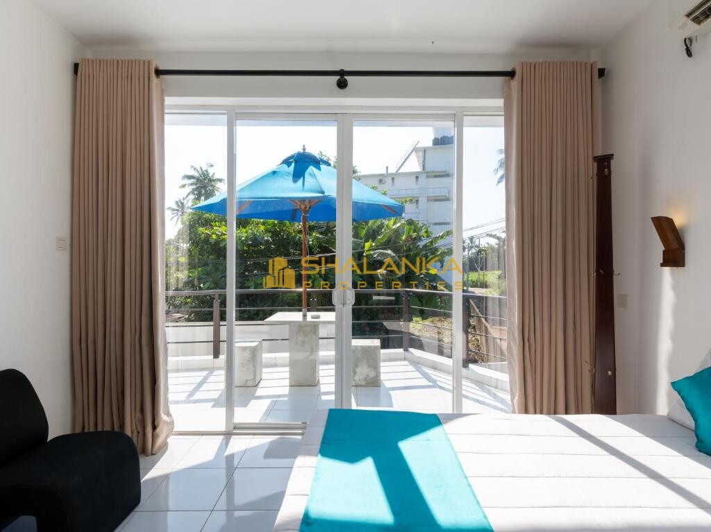 Royal Mount Hotel, No. 41, Vihara Road, 10370 Mount Lavinia,