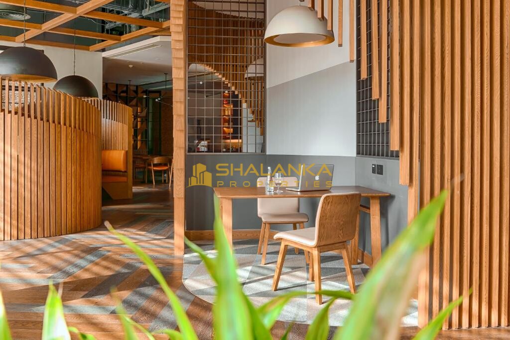 Shangri-La Colombo, 1 Galle Face, Colombo 02