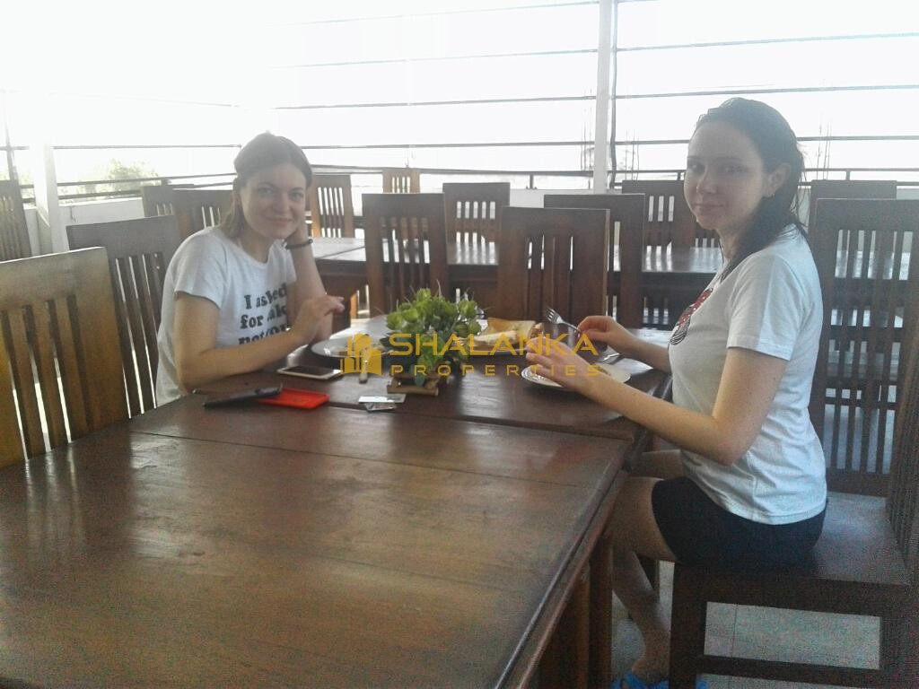 Thilhara Days Inn, No 75, Union Place Colombo 2