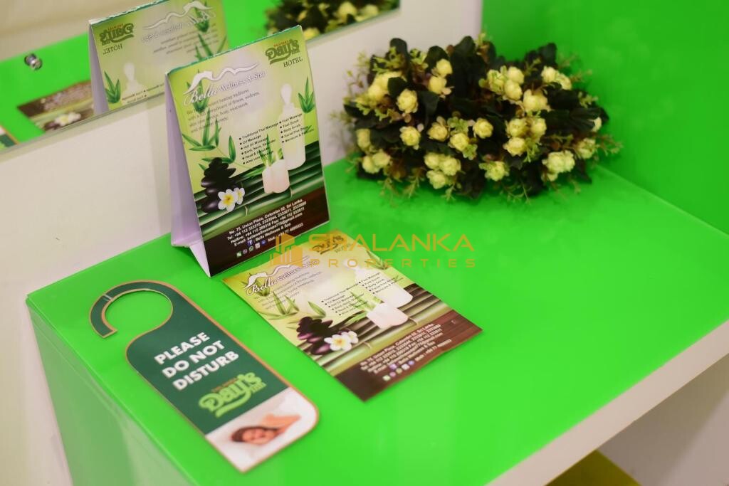 Thilhara Days Inn, No 75, Union Place Colombo 2