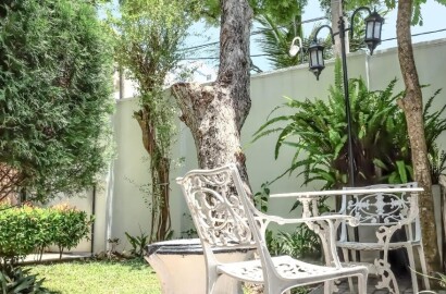 Vivid Colombo, 17A, Moors Road, Wellawatte, Colombo 6