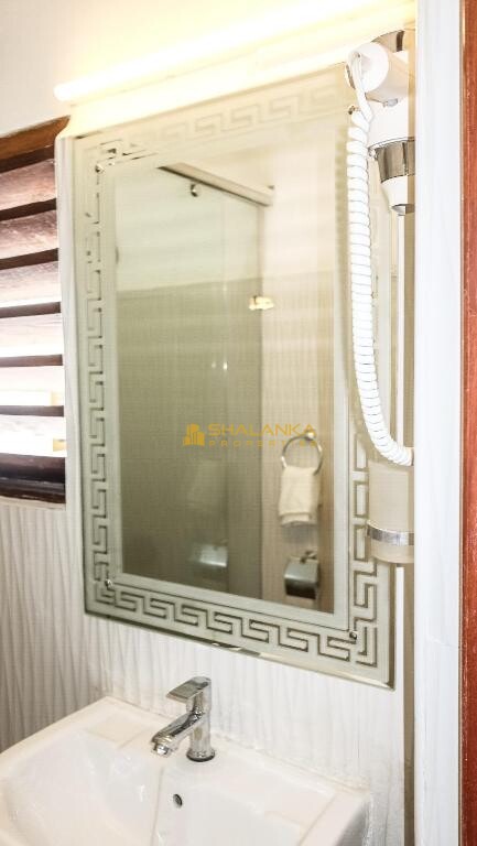 Vivid Colombo, 17A, Moors Road, Wellawatte, Colombo 6