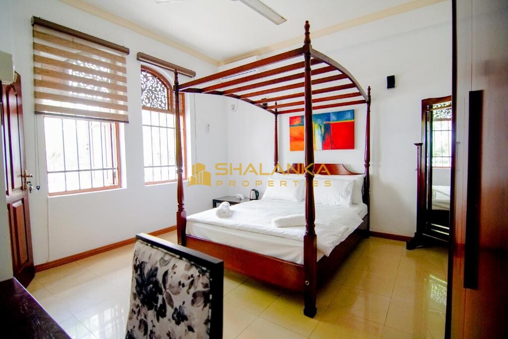 Vivid Colombo, 17A, Moors Road, Wellawatte, Colombo 6