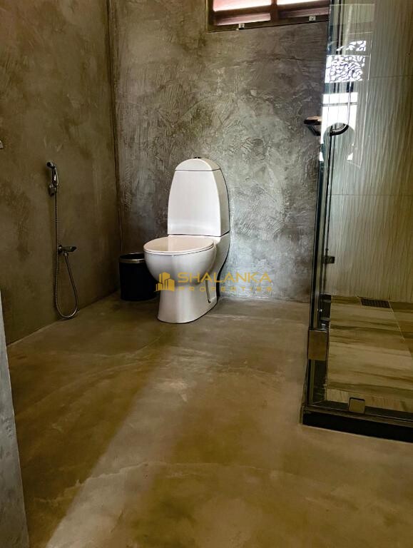 Vivid Colombo, 17A, Moors Road, Wellawatte, Colombo 6