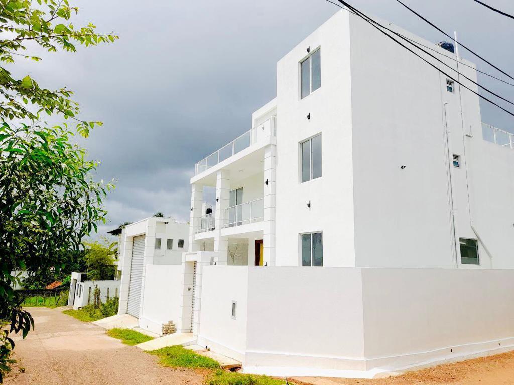 House for Sale in Kandana - 8 Perches - 45 Mn