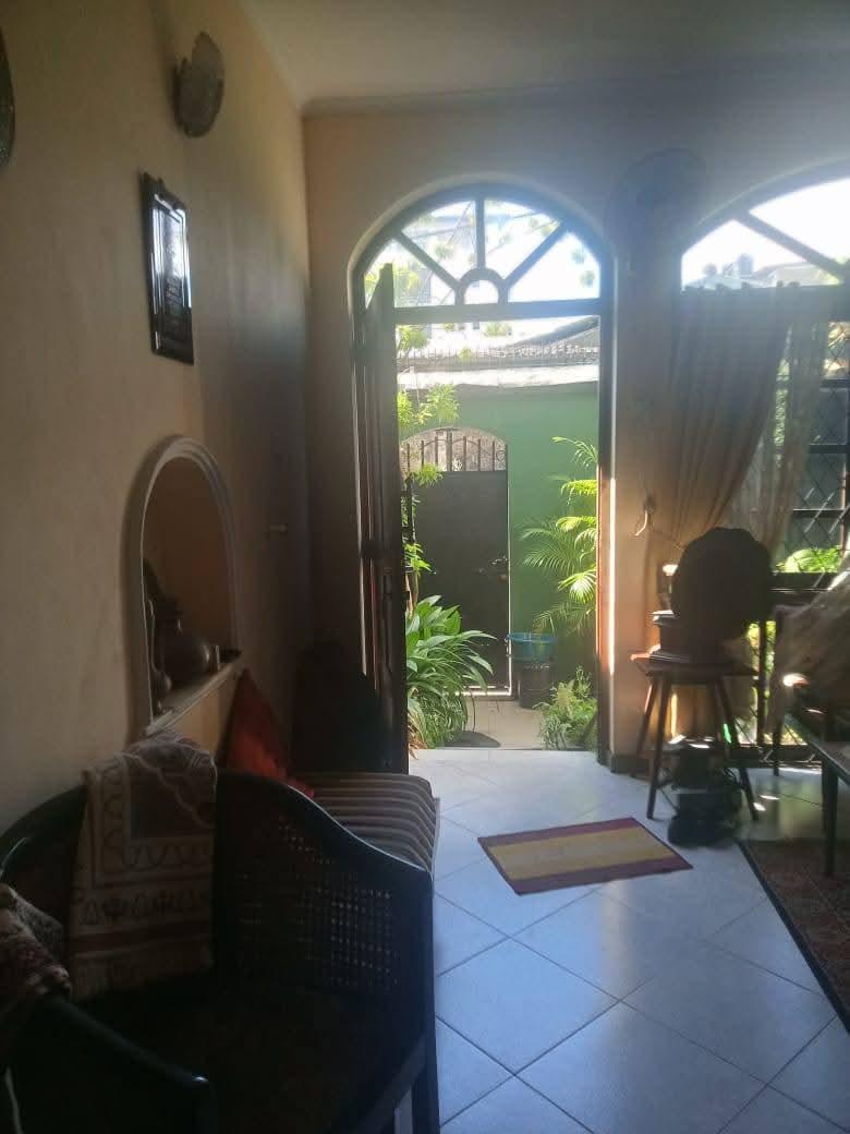 Spacious Two-Storey Five-Assessment House for Sale – Kollupitiya